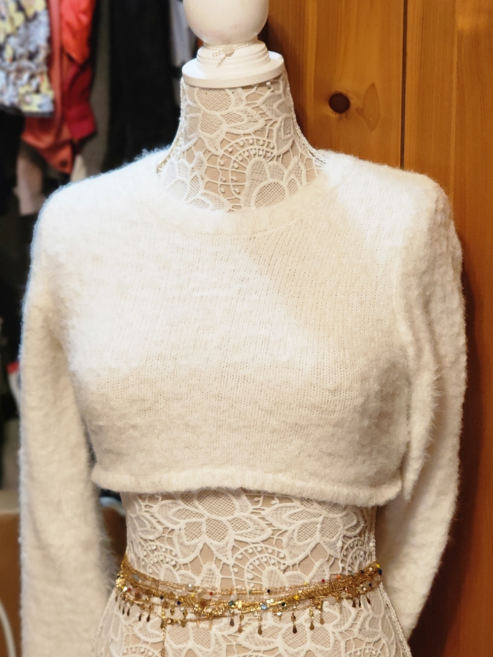 Forever 21 White Fuzzy Cropped Sweater